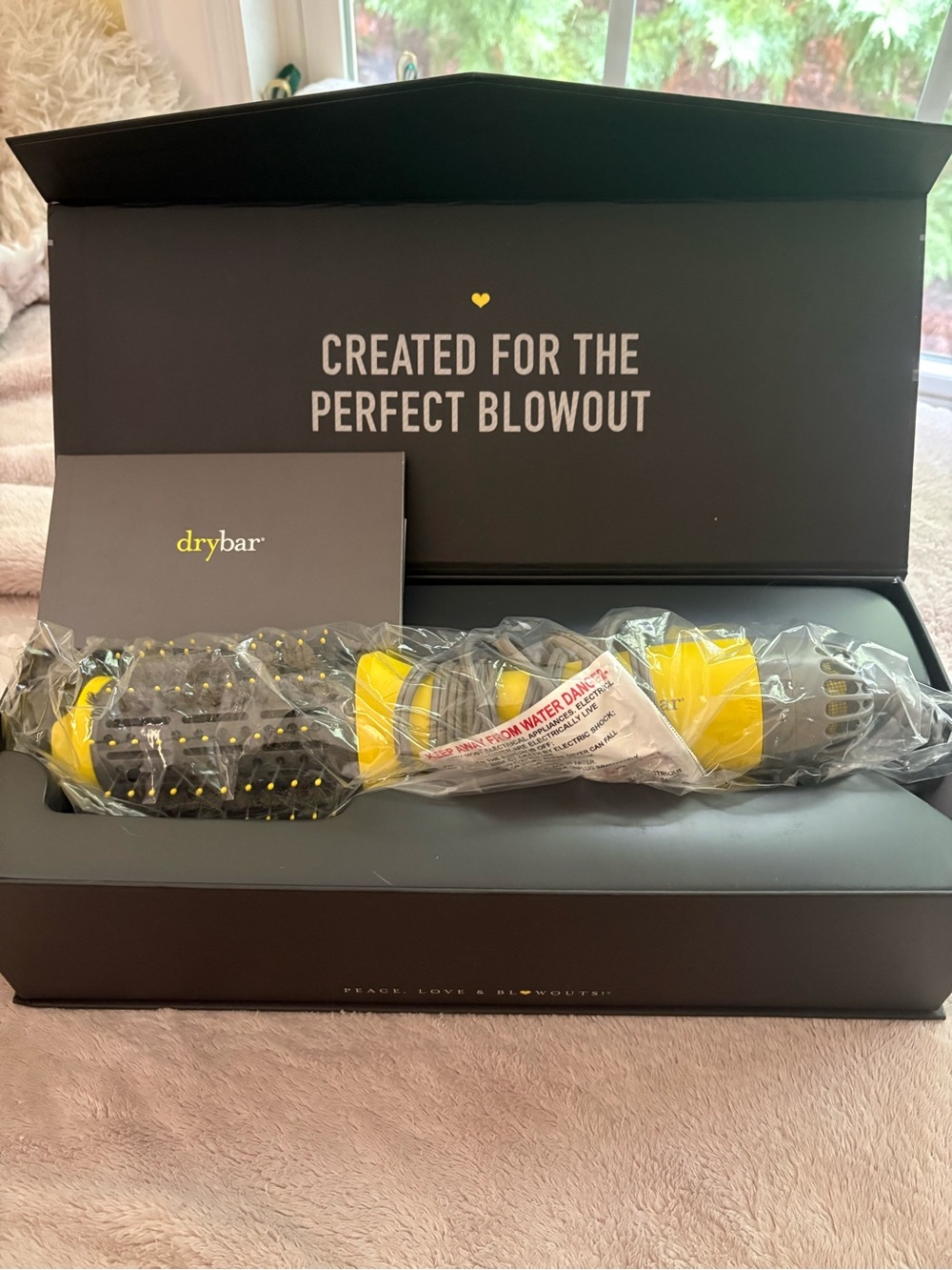 Drybar Yellow and Black Round Hot Air Styler Brush- Single Shot